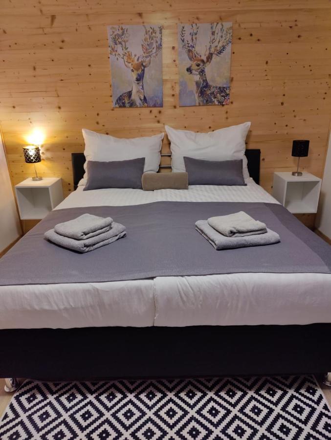 Вілла Waldhaus Hirsch Bungalow Only For You Self Check In Перчах-ам-Вертерзе Екстер'єр фото